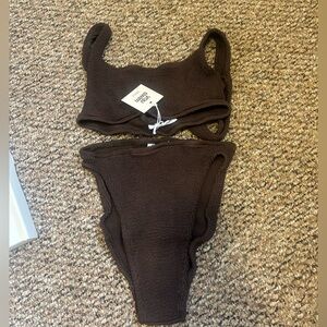 NWT never worn Youswim espresso aplomb stretch 1 suit